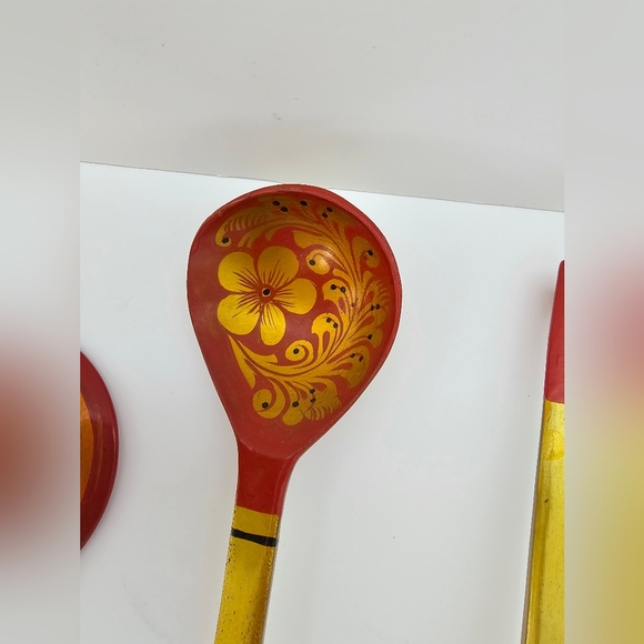KHOKHLOMA Wooden Spoon Hand Painted RUSSIAN Lacquer Black Red & Gold Lot(8) - Picture 5 of 14
